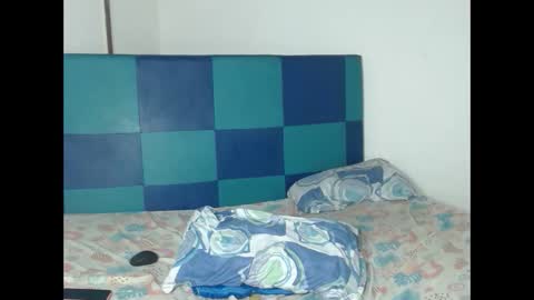 Snapshot of kenia_nihiara chatting on June 5, 3:02 am kenia_nihiara online show from June 5, 3:02 am
