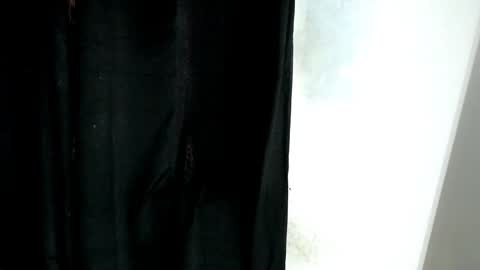 Kennfox777 online show from April 28, 9:42 pm