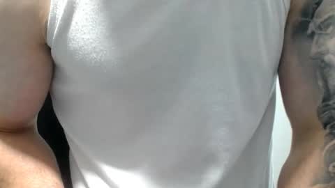 Kennfox777 online show from May 3, 7:14 am