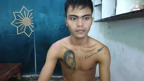 kenneth_jeey online show from November 18, 1:22 am