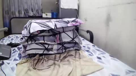 jeanny online show from November 20, 1:44 pm