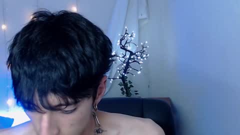 kenny online show from December 5, 10:01 pm