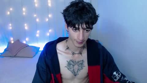 kenny online show from December 6, 3:33 pm