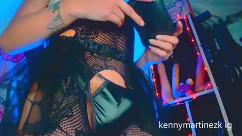 Snapshot of kenny_starrk chatting on May 12, 8:22 am Kenny Starr online show from May 12, 8:22 am