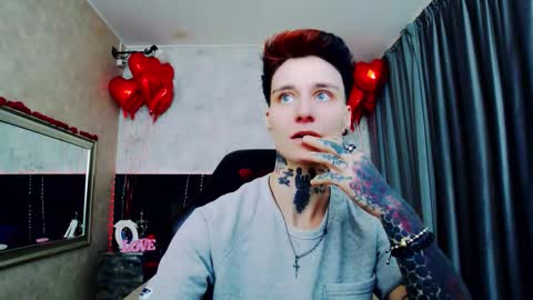 Sellena and Kenny online show from February 4, 5:41 pm