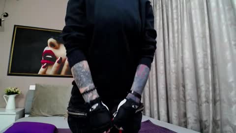 Snapshot of kennyvibe chatting on March 20, 4:12 pm kennyvibe online show from March 20, 4:12 pm