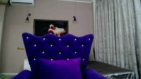 Snapshot of kennyvibe chatting on April 3, 2:48 pm kennyvibe online show from April 3, 2:48 pm