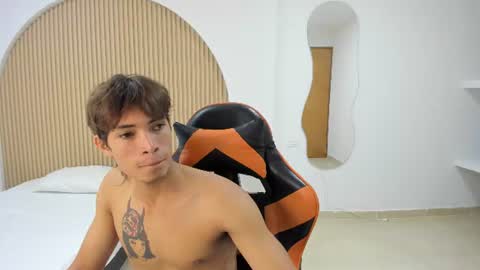 kenshi_roa online show from June 13, 4:32 am