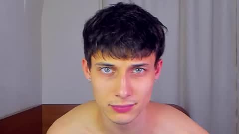 Snapshot of kenter_parker chatting on September 27, 1:10 am Peter online show from September 27, 1:10 am