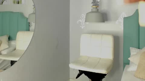 Snapshot of kentha_mitchells chatting on January 17, 1:46 pm kentha_mitchells online show from January 17, 1:46 pm