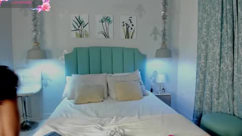 Snapshot of kentha_mitchells chatting on February 10, 10:53 am kentha_mitchells online show from February 10, 10:53 am