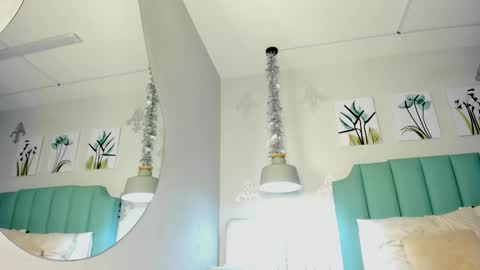 Snapshot of kentha_mitchells chatting on March 6, 4:49 pm kentha_mitchells online show from March 6, 4:49 pm