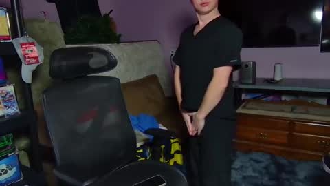 Snapshot of kentuckydrake chatting on February 20, 9:26 pm Drake online show from February 20, 9:26 pm