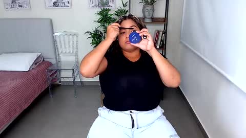 Snapshot of kenya_buhle chatting on February 17, 11:02 am Kenya Buhle online show from February 17, 11:02 am