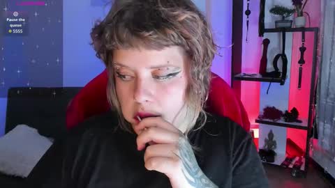 Kenzie online show from February 15, 8:24 am