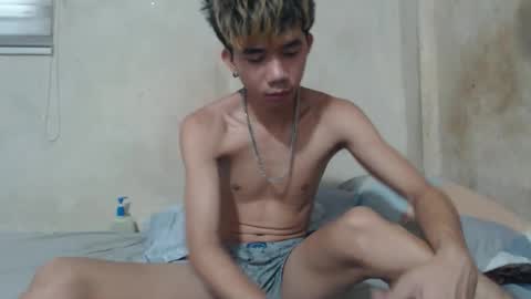 kenzy931455 online show from May 9, 2:50 am