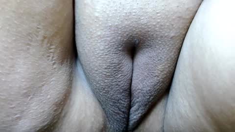 Snapshot of kerly_doll chatting on January 8, 4:11 pm K E R L Y online show from January 8, 4:11 pm