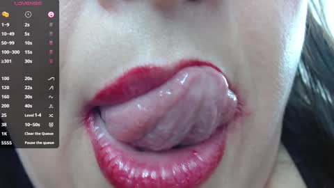 Snapshot of kerly_doll chatting on February 28, 7:03 pm K E R L Y online show from February 28, 7:03 pm