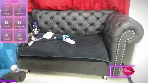 Snapshot of kerly_doll chatting on September 26, 11:47 am K E R L Y online show from September 26, 11:47 am