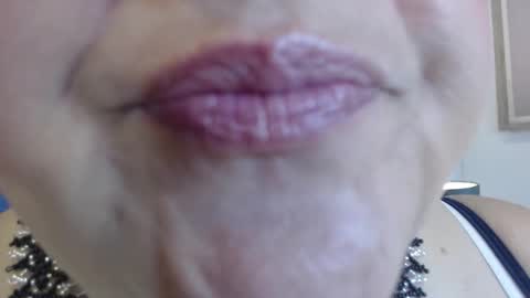 K E R L Y online show from March 2, 12:45 pm