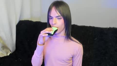 Kerly online show from November 26, 11:50 pm