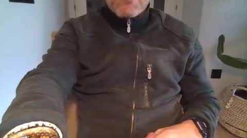 Anton online show from December 4, 9:18 am