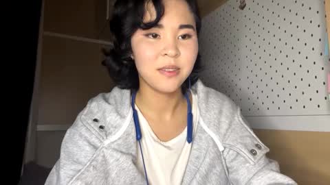 Snapshot of kerstinscotto chatting on March 7, 11:24 pm Jenny online show from March 7, 11:24 pm