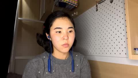 Snapshot of kerstinscotto chatting on March 30, 9:54 am Jenny online show from March 30, 9:54 am