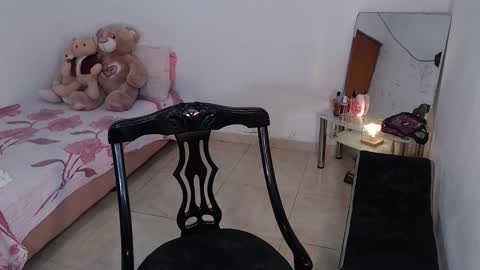 Snapshot of kesha_brooks chatting on March 14, 6:35 pm Mia online show from March 14, 6:35 pm