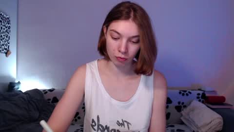 Snapshot of kesha_muah chatting on April 23, 3:25 pm kesha online show from April 23, 3:25 pm