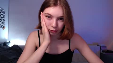 Snapshot of kesha_muah chatting on April 26, 2:26 pm kesha online show from April 26, 2:26 pm