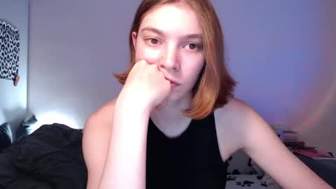 Snapshot of kesha_muah chatting on May 5, 12:46 pm kesha online show from May 5, 12:46 pm