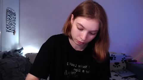 Snapshot of kesha_muah chatting on May 17, 4:14 pm kesha online show from May 17, 4:14 pm