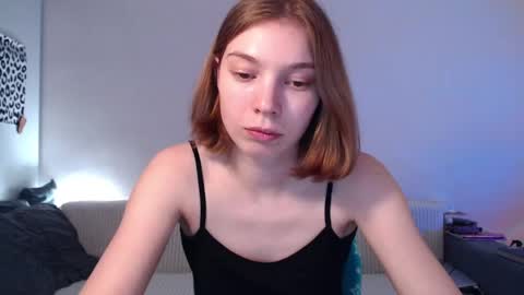Snapshot of kesha_muah chatting on May 22, 3:06 pm kesha online show from May 22, 3:06 pm