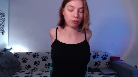 Snapshot of kesha_muah chatting on May 29, 1:20 pm kesha online show from May 29, 1:20 pm