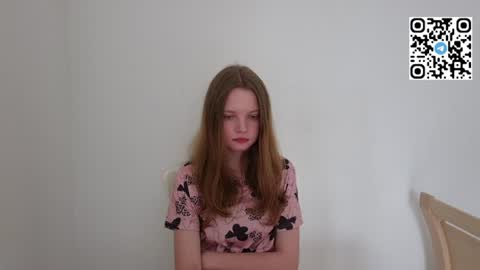 Snapshot of kessia_ chatting on June 11, 5:22 pm Nika online show from June 11, 5:22 pm