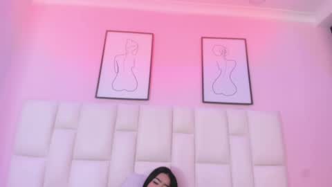 Snapshot of kessie_moon chatting on June 4, 6:58 pm KESSIE LOVE online show from June 4, 6:58 pm