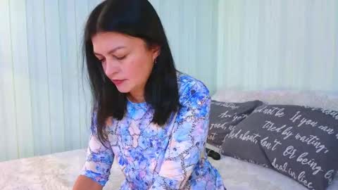 Snapshot of kettimi chatting on January 9, 7:00 am Catherine online show from January 9, 7:00 am