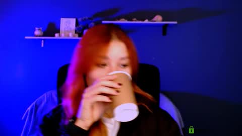 Snapshot of ketty_red chatting on November 19, 9:53 am ketty_red online show from November 19, 9:53 am