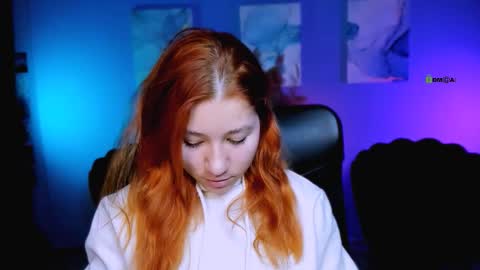 Snapshot of ketty_red chatting on November 21, 2:27 pm ketty_red online show from November 21, 2:27 pm