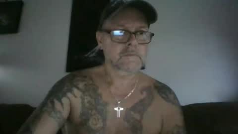 Snapshot of kevanno15143 chatting on October 19, 8:42 pm kevanno15143 online show from October 19, 8:42 pm