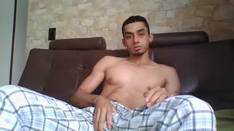 kevin777623 online show from July 9, 1:48 pm