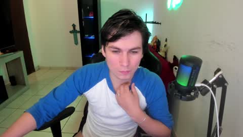 Kevin online show from December 14, 11:45 pm