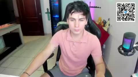 Kevin online show from August 5, 11:17 pm