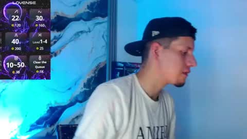 Snapshot of kevin__max_ chatting on May 16, 7:01 pm Kev online show from May 16, 7:01 pm