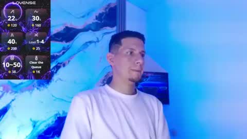 Snapshot of kevin__max_ chatting on June 11, 3:15 am Kev online show from June 11, 3:15 am