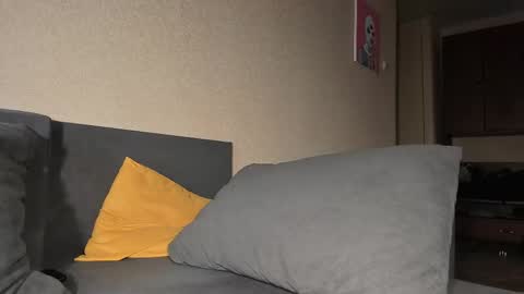 Snapshot of kevin_hornyyy chatting on May 29, 4:05 pm kevin online show from May 29, 4:05 pm