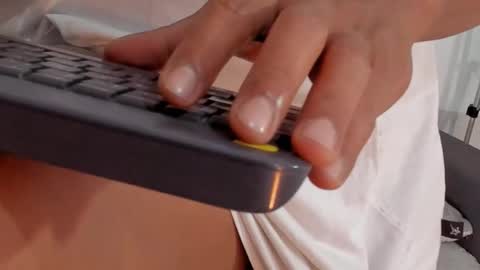 Snapshot of kevin_lance chatting on November 1, 8:38 am Kevin Lance online show from November 1, 8:38 am