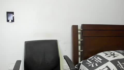 Snapshot of kevin_malone22 chatting on March 3, 1:56 am kevin_malone22 online show from March 3, 1:56 am