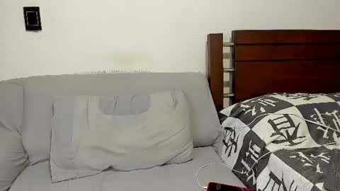 Snapshot of kevin_malone22 chatting on June 16, 10:01 pm kevin_malone22 online show from June 16, 10:01 pm